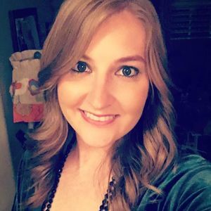 Meet your Posher, Laurel